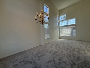 593 Parkside Dr in Chula Vista, CA - Building Photo - Building Photo