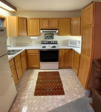 150 Flathead Lodge Rd in Bigfork, MT - Building Photo - Building Photo