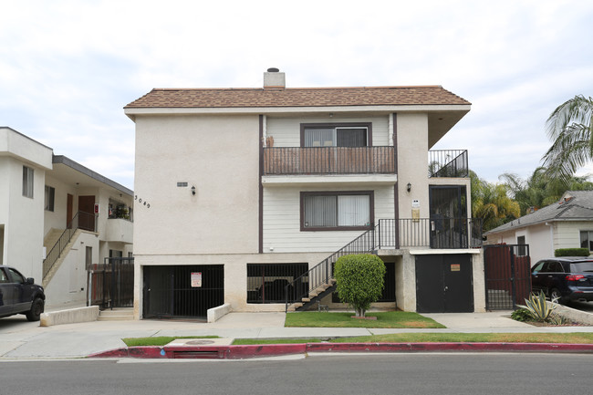 3049 S Canfield Ave in Los Angeles, CA - Building Photo - Building Photo