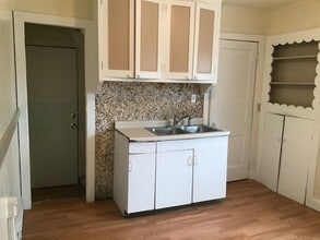 4200 W Bonny Pl in Milwaukee, WI - Building Photo - Building Photo
