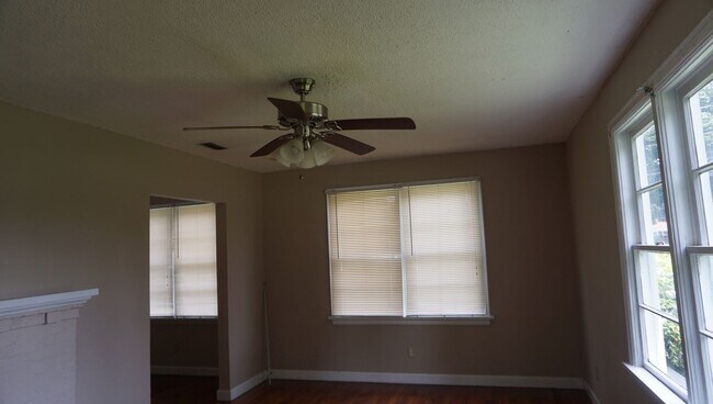 406 E College St-Unit -406A in Valdosta, GA - Building Photo - Building Photo