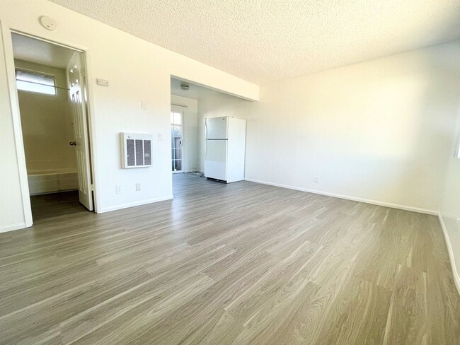 1026 S Tremont St in Oceanside, CA - Building Photo - Building Photo