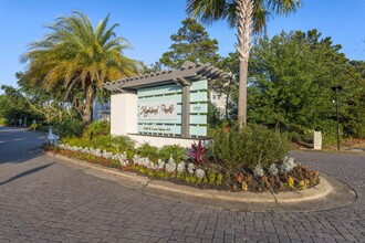 470 Gulfview Cir in Santa Rosa Beach, FL - Foto de edificio - Building Photo