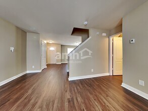 853 Colonial Way in Franklin, IN - Building Photo - Building Photo