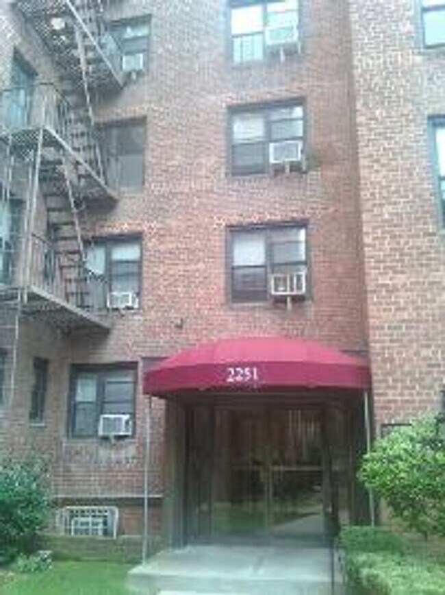 property at 1229 1st Ave