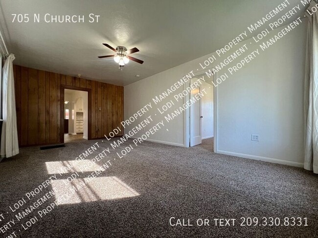 705 N Church St in Lodi, CA - Building Photo - Building Photo