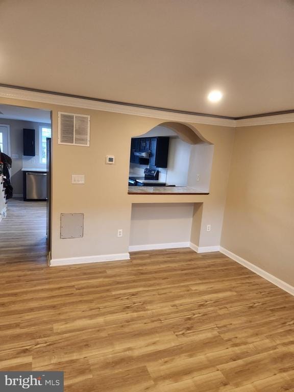 8019 Gough St in Baltimore, MD - Foto de edificio - Building Photo