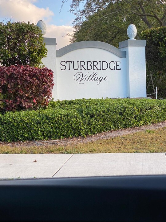 11978 Sturbridge Ln in Wellington, FL - Building Photo