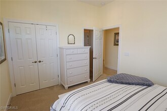 9616 Cypress Hammock Cir in Bonita Springs, FL - Building Photo - Building Photo