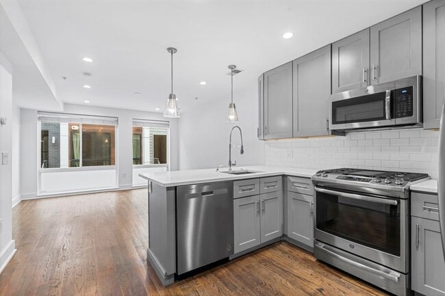 property at 1649 E Eyre St