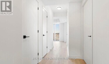 36 Zorra St in Toronto, ON - Building Photo - Building Photo