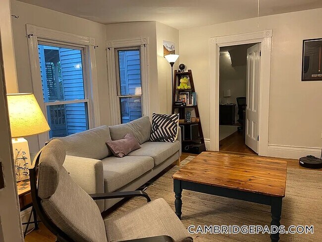 property at 27 Market St