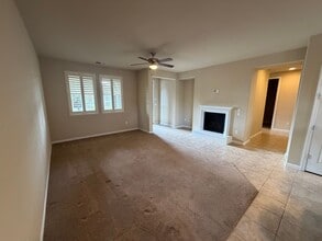 4794 Sage Thrasher Way. in Sparks, NV - Building Photo - Building Photo