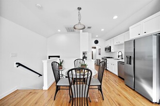 5941 E Loop in Houston, TX - Building Photo - Building Photo