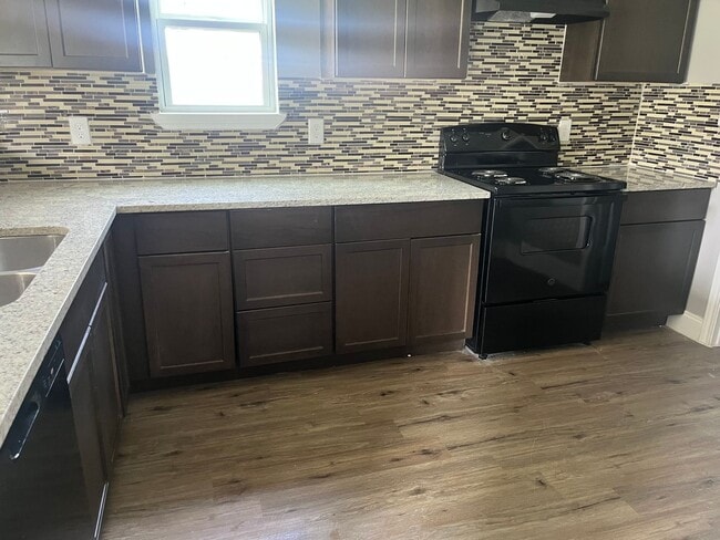 3001 Arapaho Rd in Commerce, TX - Building Photo - Building Photo