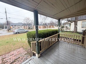 310 E Parks Ave in Waxahachie, TX - Building Photo - Building Photo