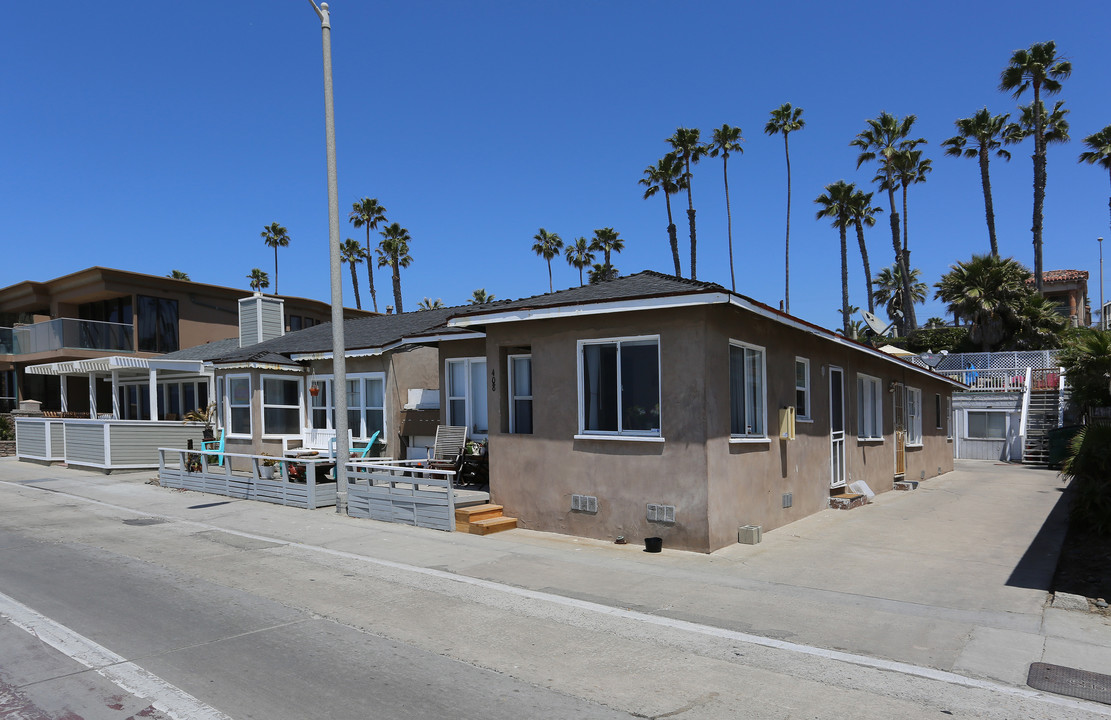 408 S The Strand in Oceanside, CA - Building Photo