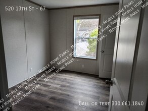 520 13th St in Three Rivers, MI - Building Photo - Building Photo