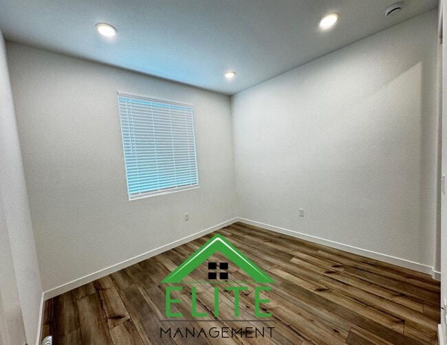 2370 Controllata St in Manteca, CA - Building Photo - Building Photo