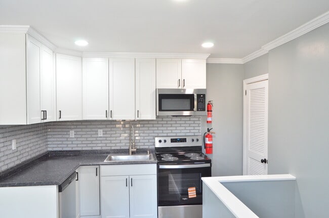 661 Mount Lucas Rd, Unit 2