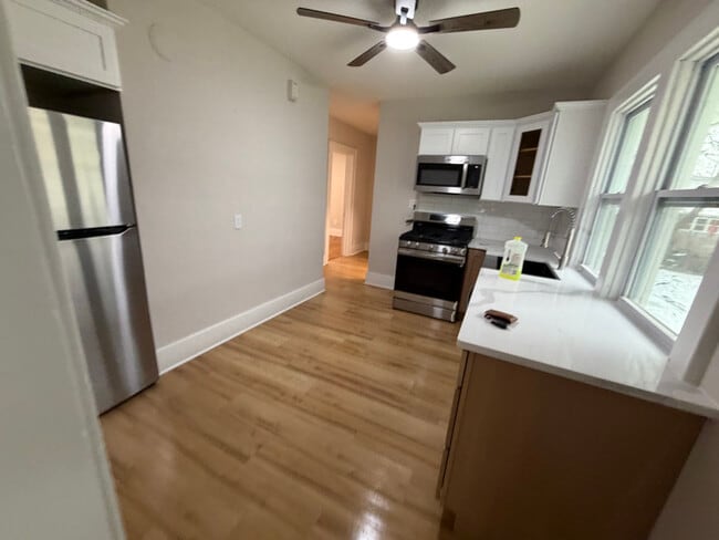 513-15 Tennyson Ave in Syracuse, NY - Foto de edificio - Building Photo