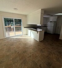 100 Lakeview Cir in Clemson, SC - Building Photo - Building Photo