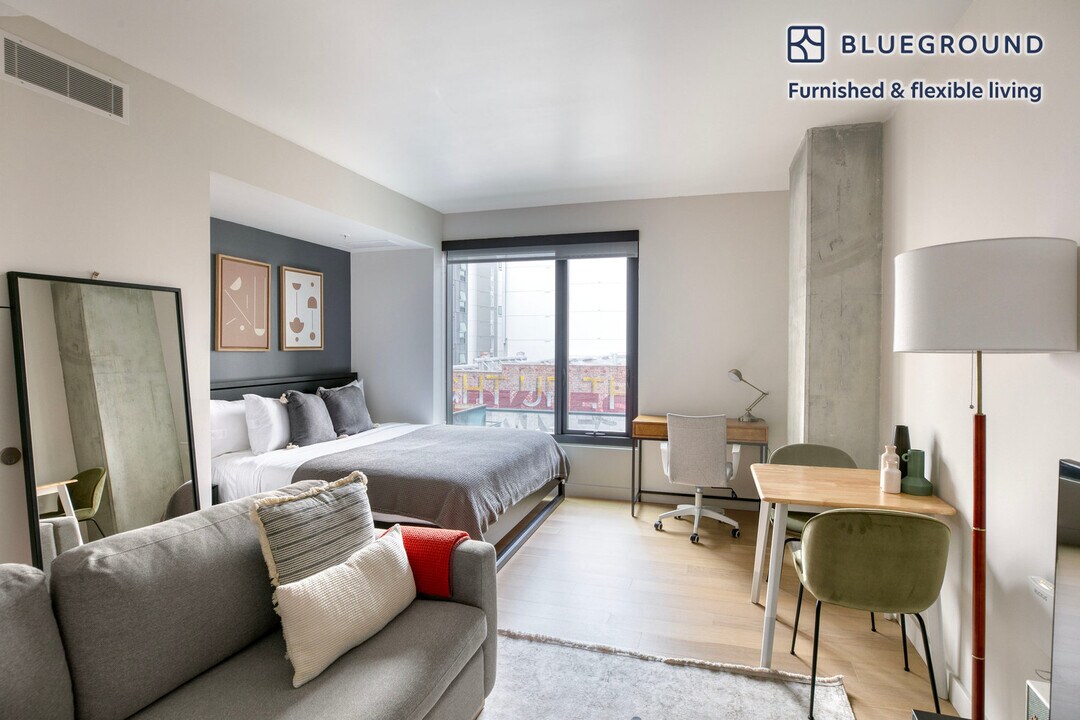 30 Otis St in San Francisco, CA - Building Photo