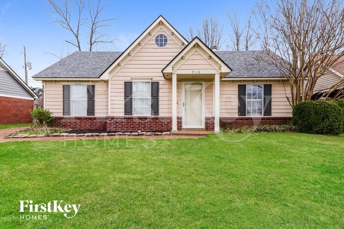 7540 Spinola Ln in Memphis, TN - Foto de edificio