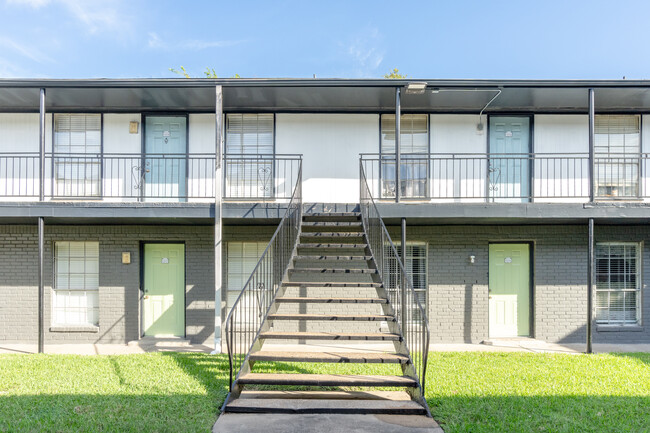 The Bianca Apartments in Houston, TX - Foto de edificio - Building Photo