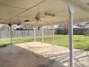 3252 Sarah St in Bossier City, LA - Building Photo - Building Photo