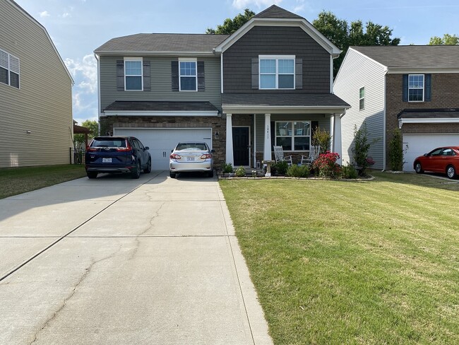 property at 10411 Porters Pond Ln NW