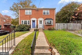 51 S French St in Alexandria, VA - Building Photo - Building Photo