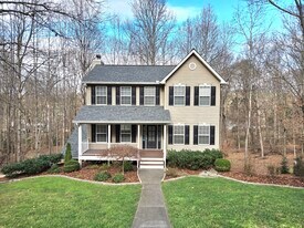 12469 Daisywood Dr in Knoxville, TN - Building Photo