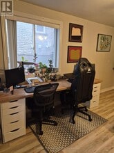 124 Farley Dr in Guelph, ON - Building Photo - Building Photo