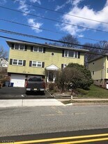 79 Rock Rd in Hawthorne, NJ - Building Photo