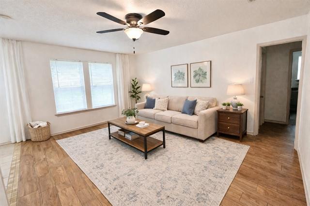 1105 Springdale Rd in Bedford, TX - Building Photo - Building Photo