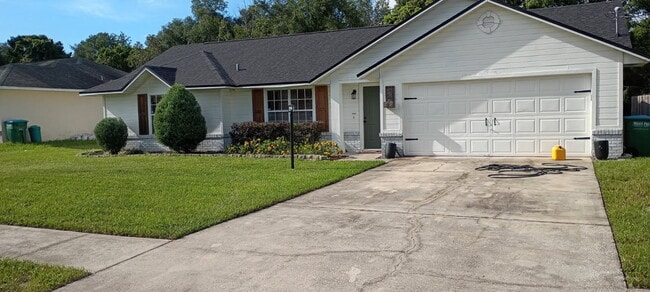 property at 1957 Brewster Dr