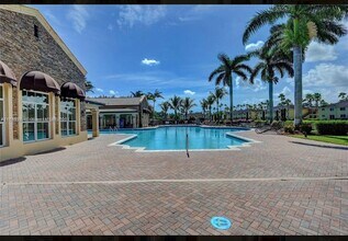 1420 NE 33rd Ave in Homestead, FL - Building Photo - Building Photo