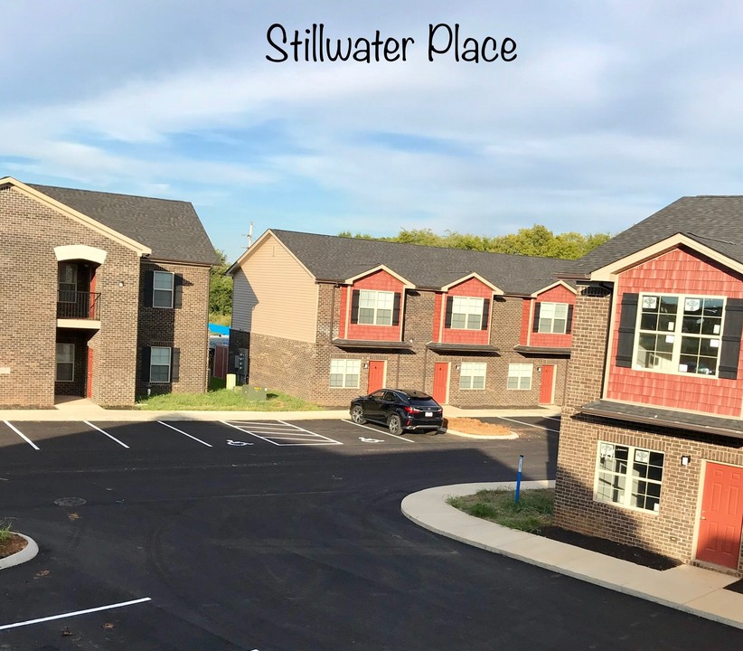 Stillwater Place Apartments in Bowling Green, KY - Foto de edificio