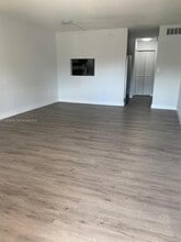 271 NW 177th St in Miami Gardens, FL - Building Photo - Building Photo