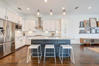 2516 Bevis St in Houston, TX - Building Photo - Building Photo