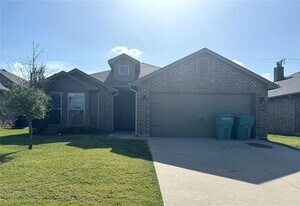 2306 S Peggy's Cove in Sherman, TX - Building Photo