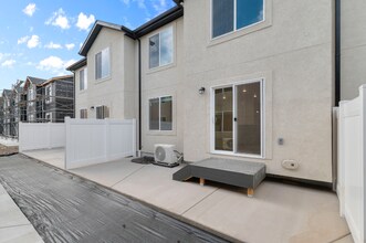 1498 720 N in Salem, UT - Building Photo - Building Photo