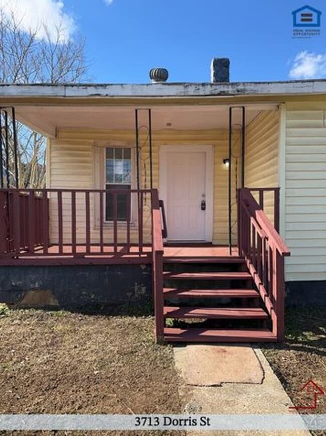 3713 Dorris St in Chattanooga, TN - Foto de edificio - Building Photo