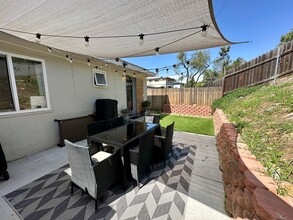 6131-6133 Horton Dr in La Mesa, CA - Building Photo - Building Photo