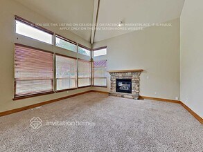 1104 Williams St NW in Orting, WA - Foto de edificio - Building Photo