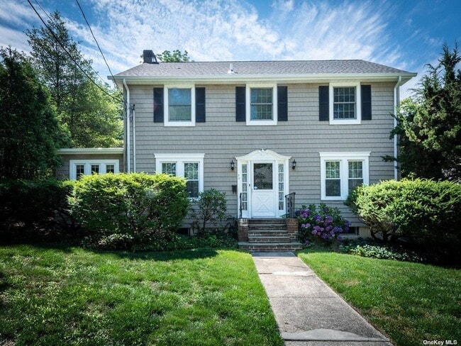 property at 70 Beechwood Ave