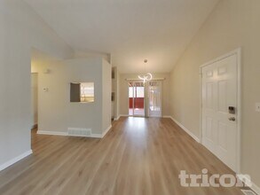 4820 Jet Wing Cir W, Unit 3510015 in Colorado Springs, CO - Foto de edificio - Building Photo