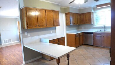 25 Hwy 87 in Comfort, TX - Building Photo - Building Photo
