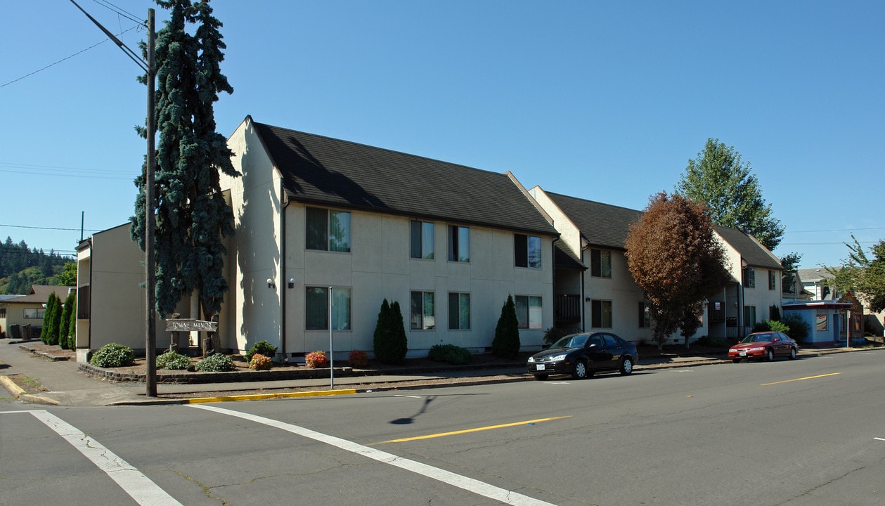 Towne Manor in Springfield, OR - Foto de edificio